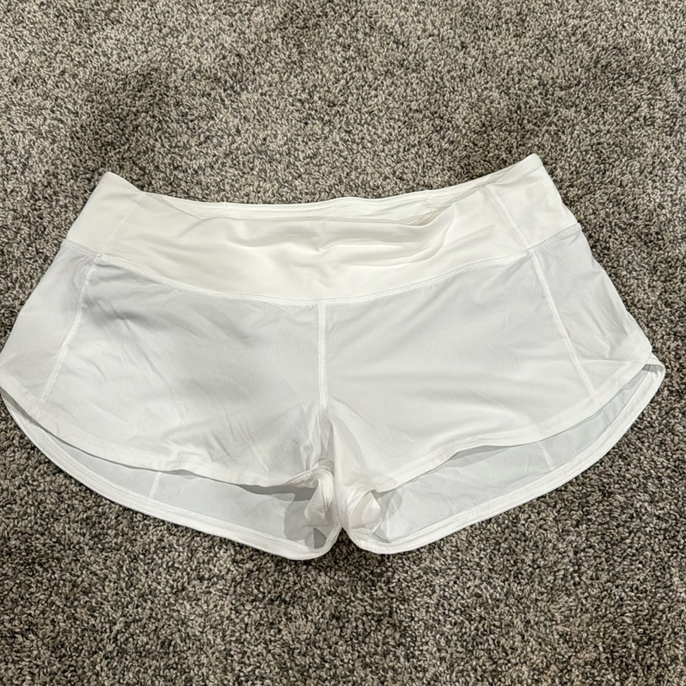 Women’s lulu lemon shorts!